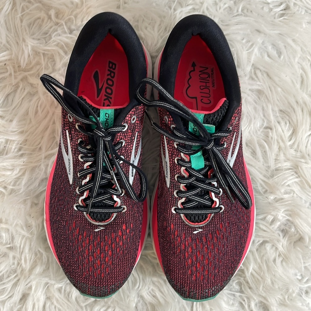 Brooks Womens Ghost 11 1202771B017 Red Running Shoes Sneakers Size 9.5 B - Picture 2 of 10